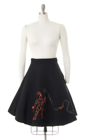 $50 & UNDER SALE || 1950s Glitter Jester & Mask Novelty Felt Skirt | small
