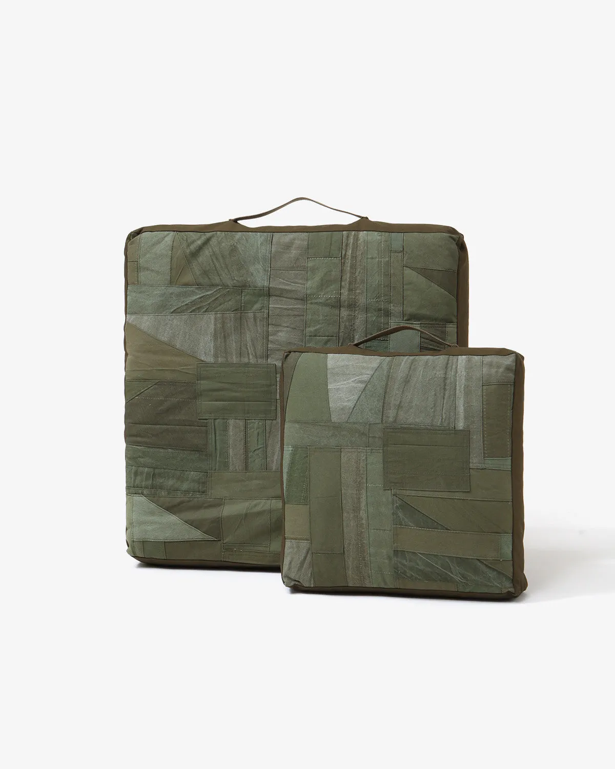 SQUARE CUSHION M UPCYCLED PATCHWORK COTTON
