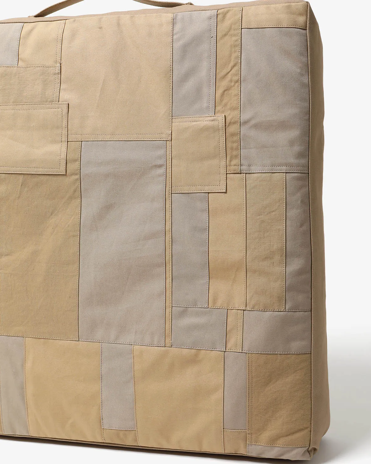 SQUARE CUSHION M UPCYCLED PATCHWORK COTTON